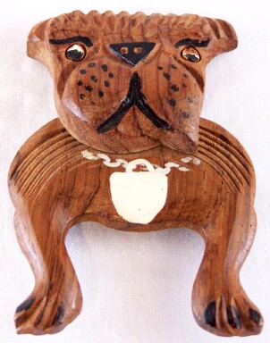 BP174 wood bulldog pin